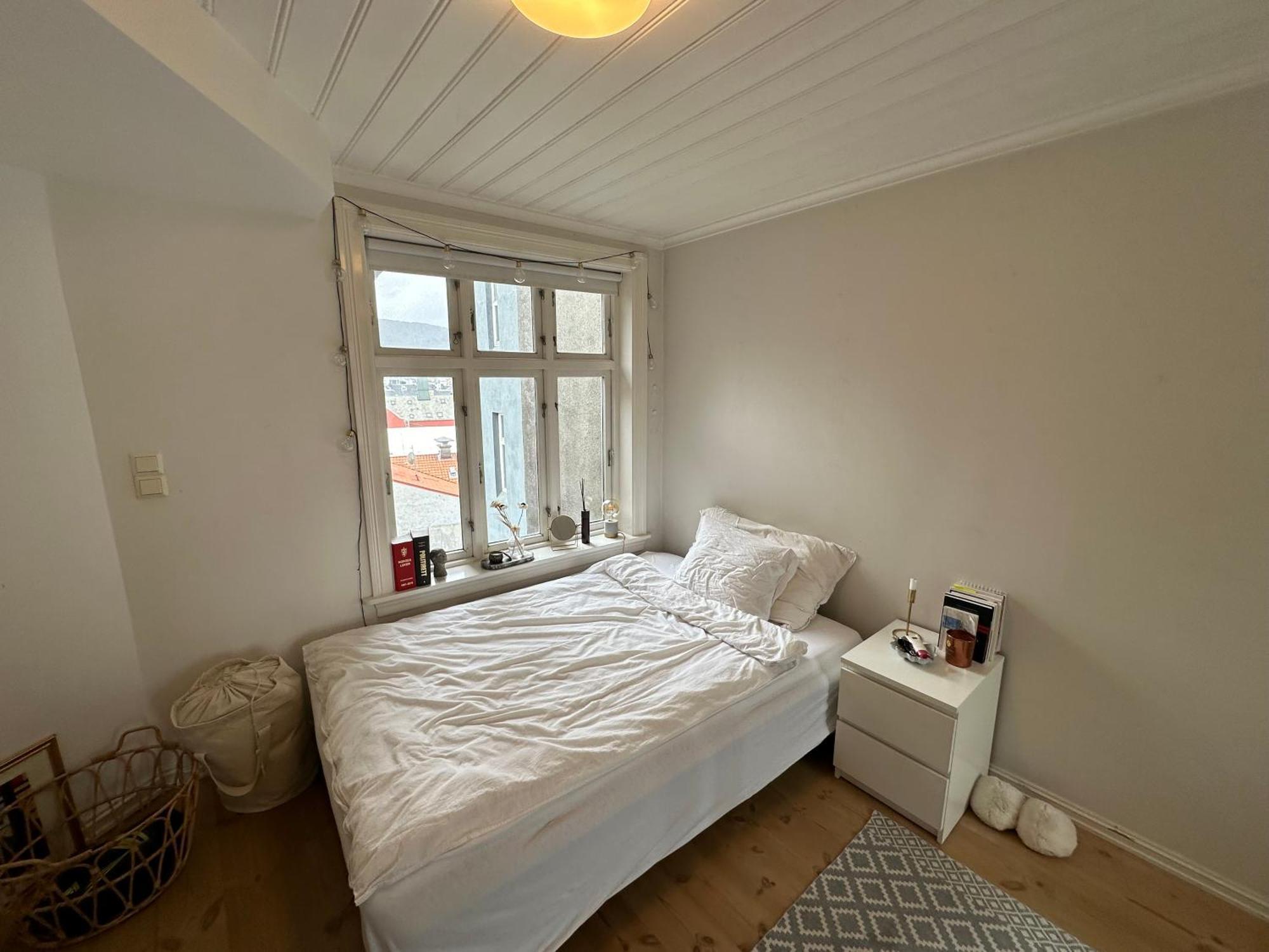 Sjarmerende Bolig Like Ved Togstasjonen Apartment เบอร์เกน ภายนอก รูปภาพ