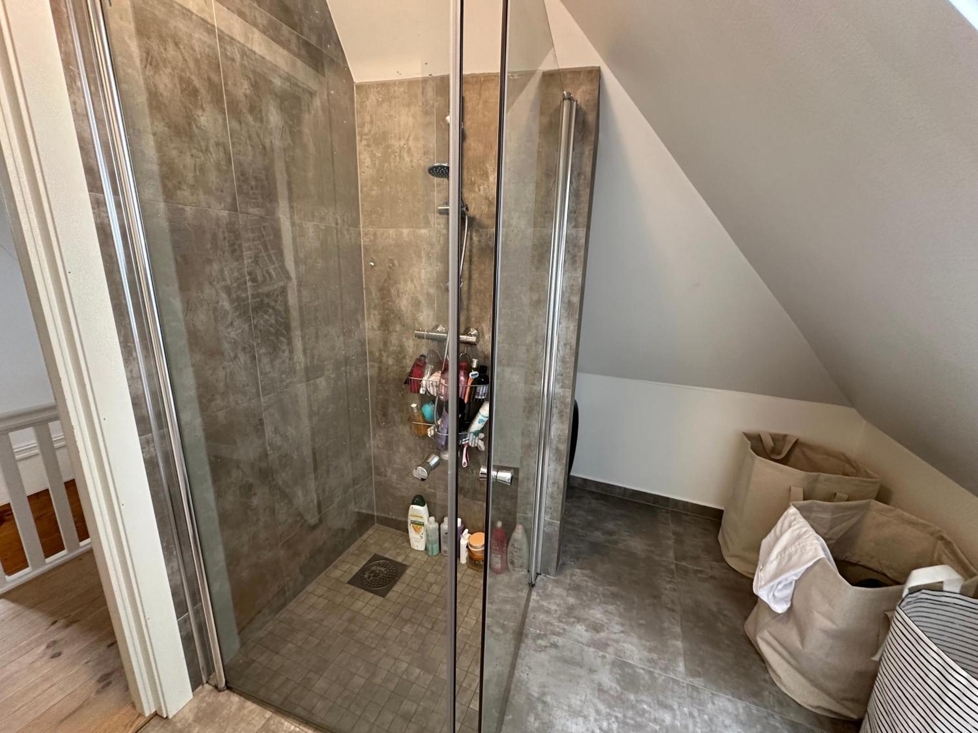 Sjarmerende Bolig Like Ved Togstasjonen Apartment เบอร์เกน ภายนอก รูปภาพ