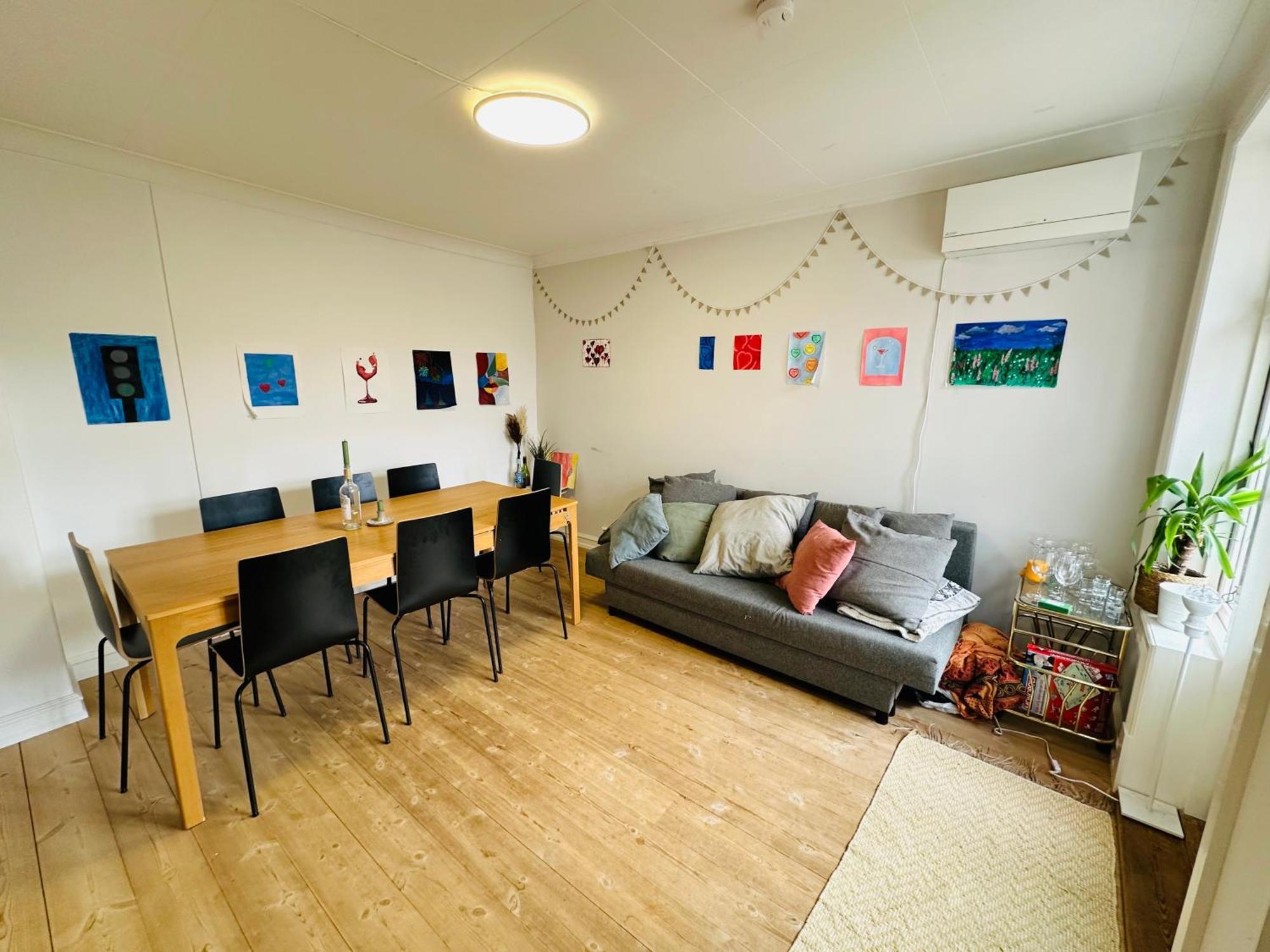 Sjarmerende Bolig Like Ved Togstasjonen Apartment เบอร์เกน ภายนอก รูปภาพ