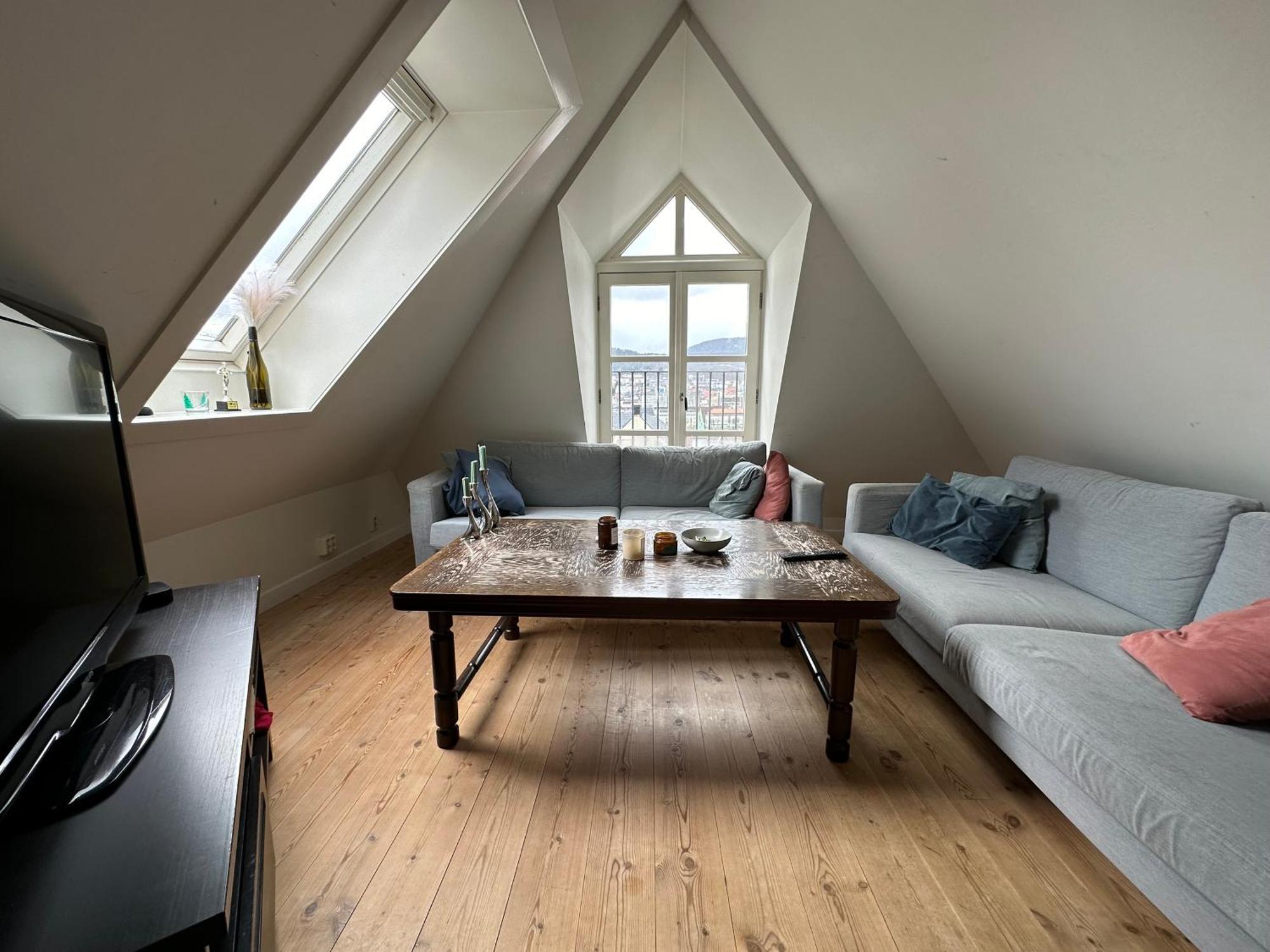 Sjarmerende Bolig Like Ved Togstasjonen Apartment เบอร์เกน ภายนอก รูปภาพ